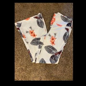 Size M floral print nylon flare pants
